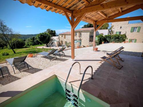 Sainte-Anastasie House | Mas d'Eyrolles