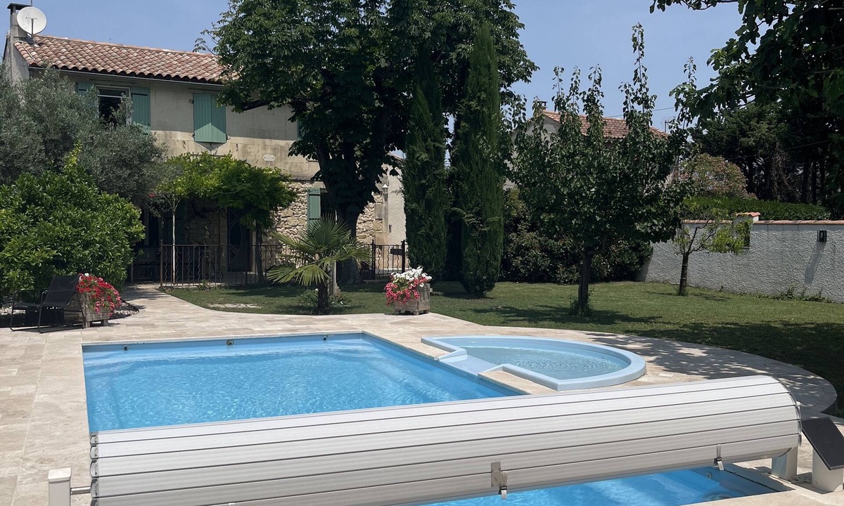 Tarascon House | mas
