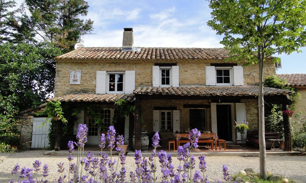Orange House | Mas Julien