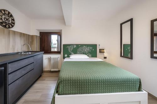 Crocetta-San Lazzaro-Modena Est Bed & Breakfast | Maserati House - H24