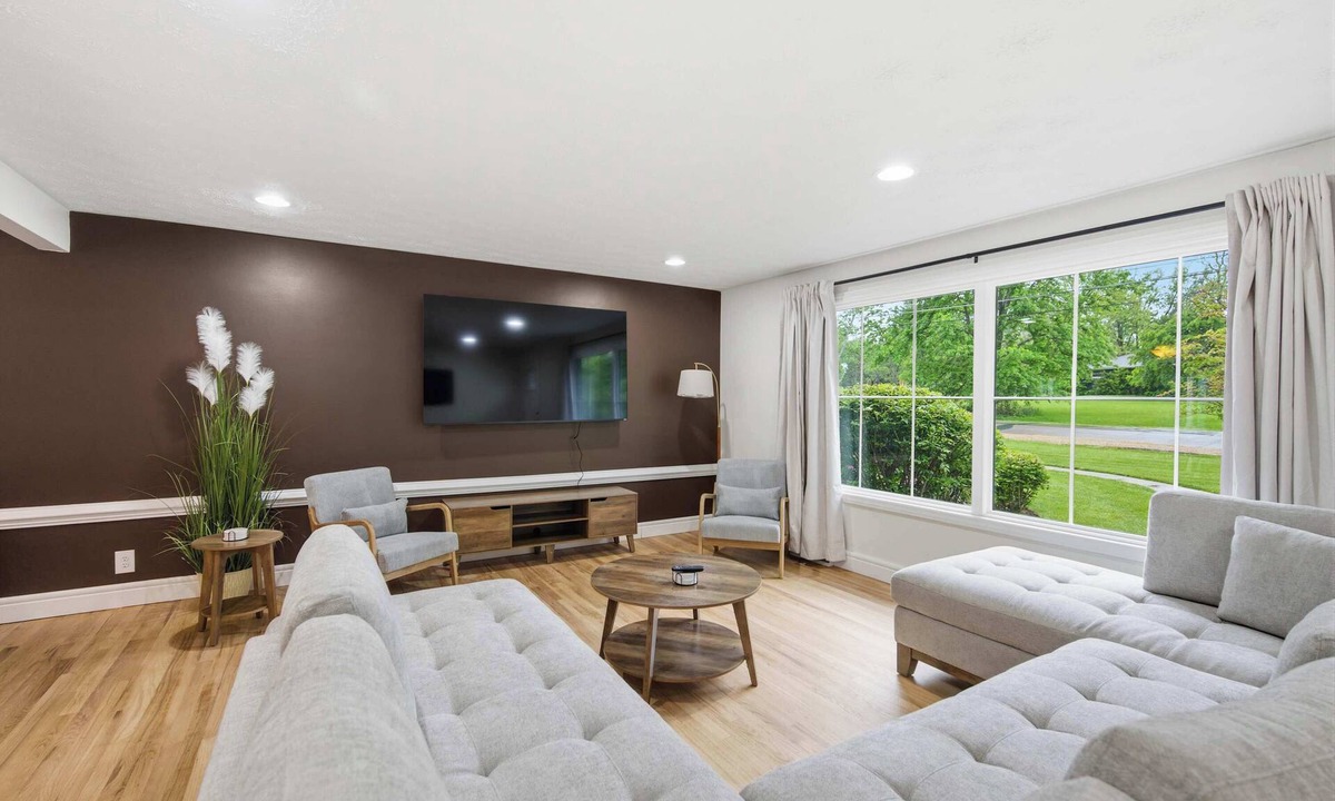 Mason House | Mason Ranch - Game Room