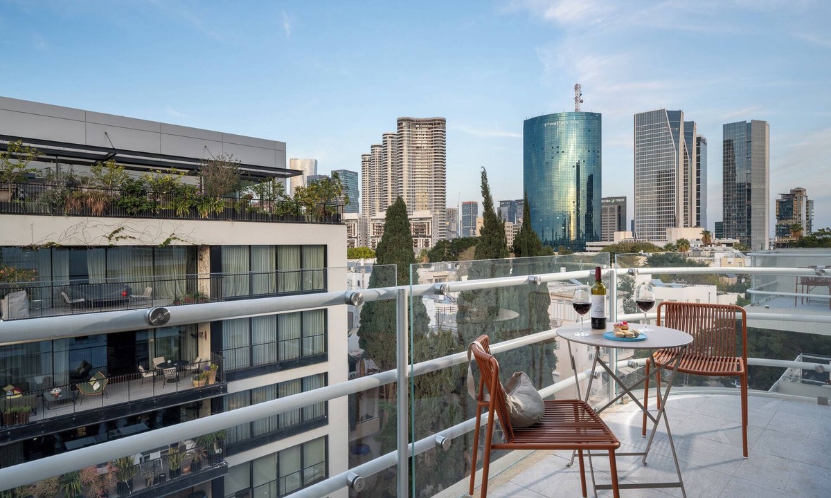 Tel Aviv Hotel | master Mazeh