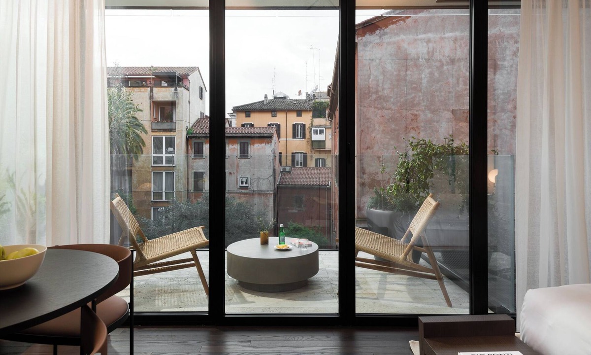 Rione II Trevi Apartment | master Trevi