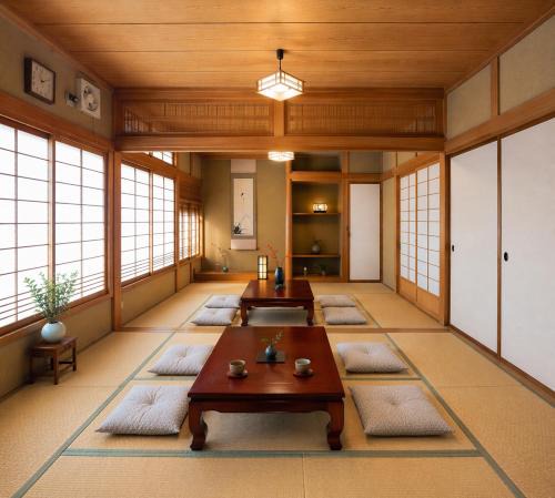 Yuzawa-machi Villa | Max 29 ppl, Entire building, near ski resort,16 beds, 4 futons ,Washer and dryer!