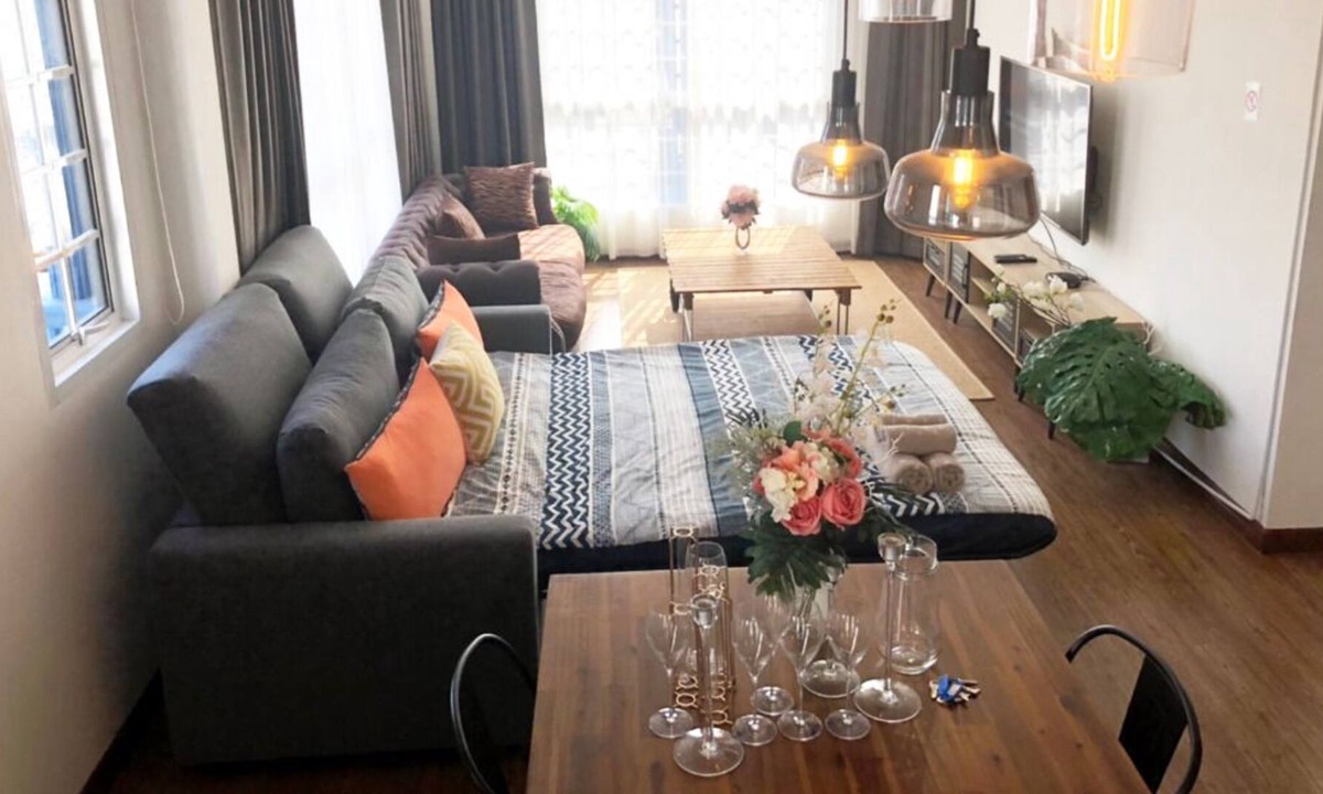 Phra Khanong Nuea House | ☆ Max12 persons☆7-10 mins from BTS Phrakanong ,WIFI, StreetFood