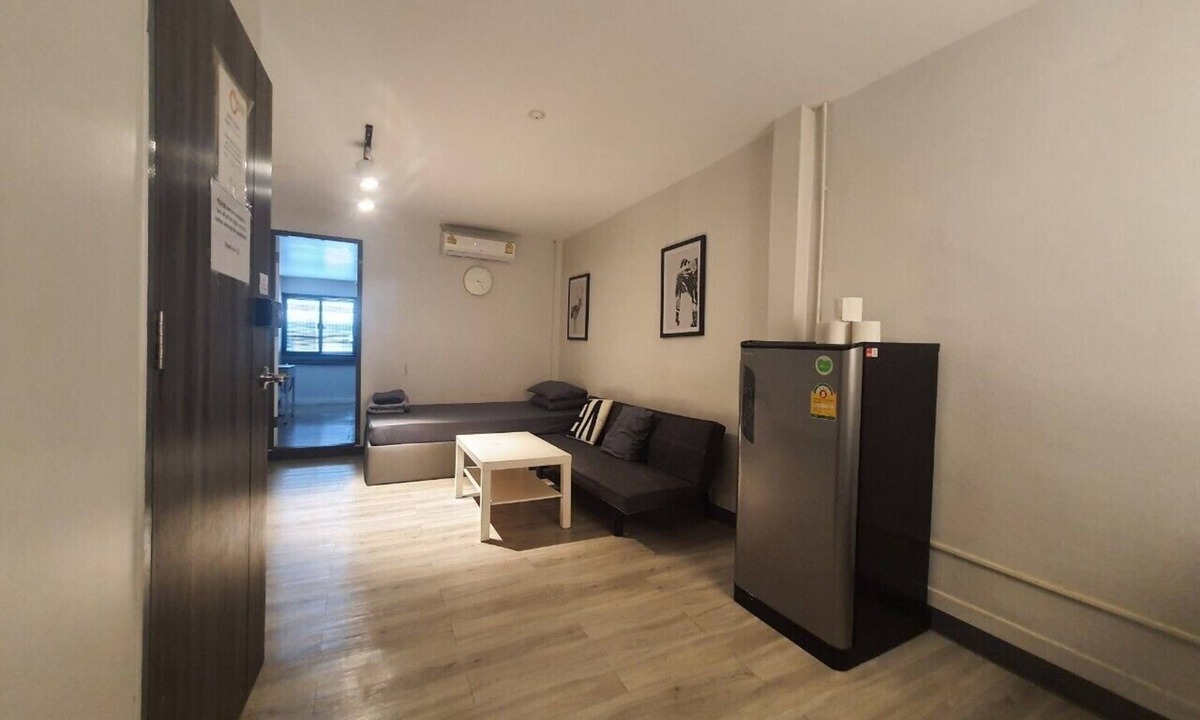 Pratunam Apartment | MAXi MaMa House Rangnam Platunam Bangkok 12 PAX 6 beds Entire Home 8 min to ARL