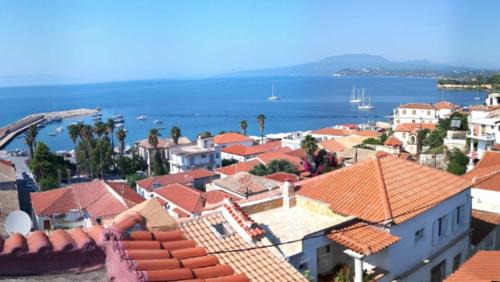 Koroni Apartment | Maxis apartment 2
