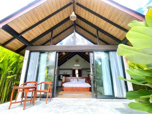 Tegal Mengkeb House | MAXY Glamping