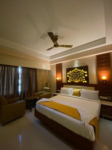 Tiruchirappalli Hotel | Maya Residency
