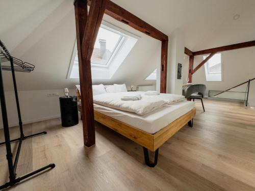 Friedrichshafen Apartment | Maybach Apartments - Modernes & zentrales Studio in Altstadtvilla - Bodenseenähe - Parkplatz - Klimaanlage