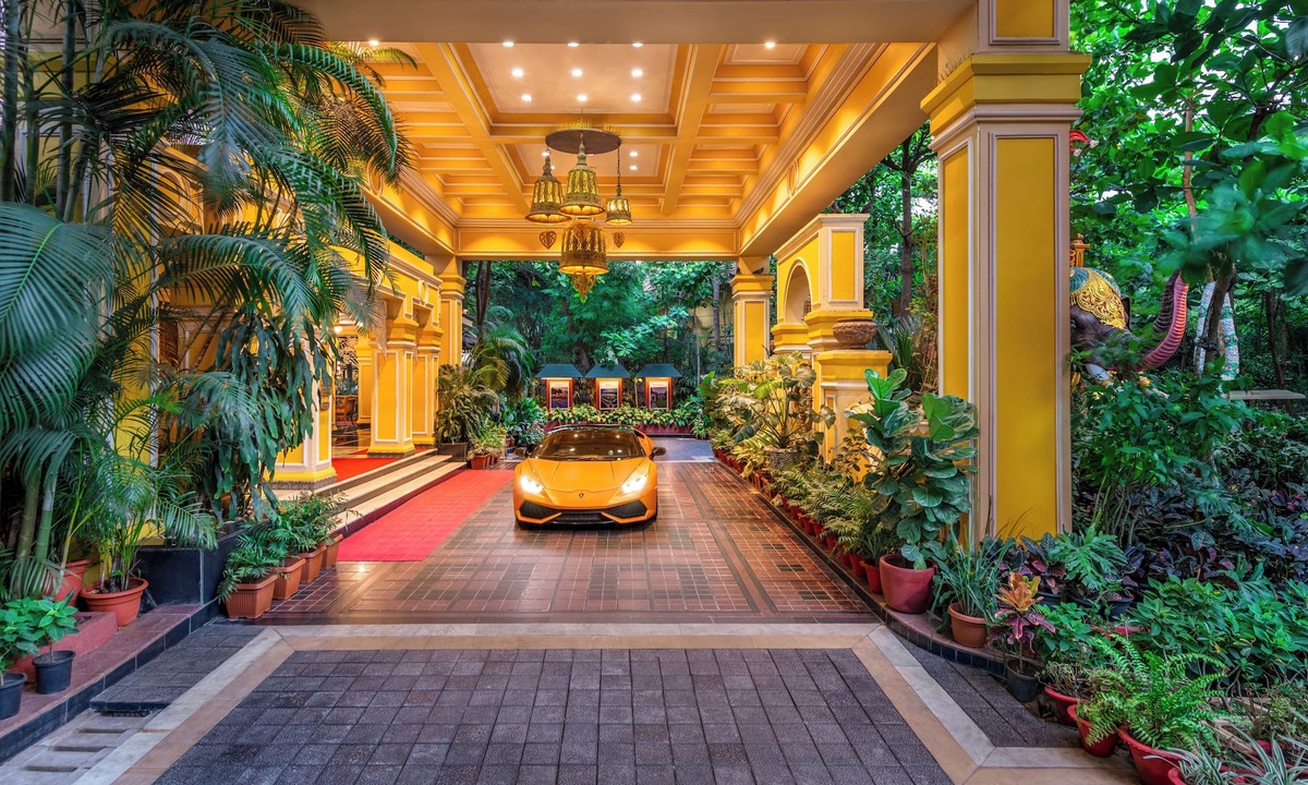 Jayadev Vihar Resort | Mayfair Lagoon