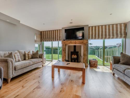 Linlithgow House | Mayflower - Uk43632