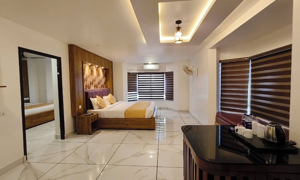 Palakkad Hotel | Mayo Suite