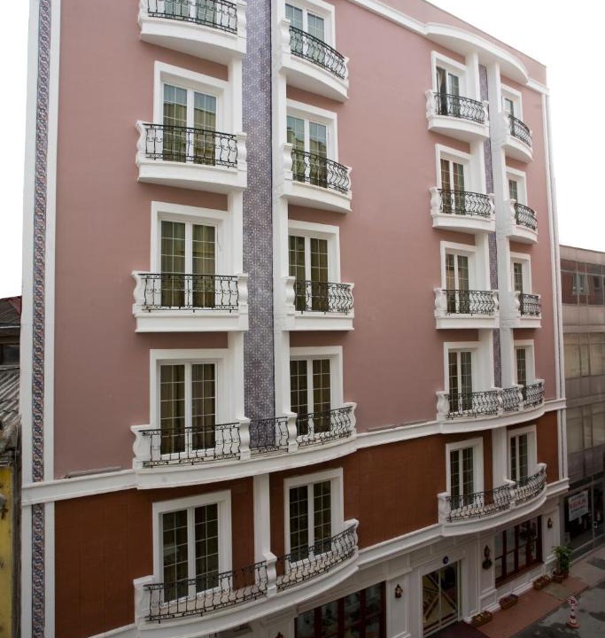 Cagaloglu Hotel | Maywood Hotel