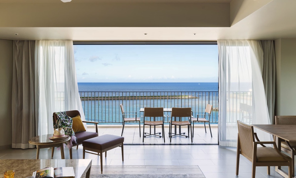 Mihama Hotel | MB GALLERY CHATAN by THE TERRACE HOTELS