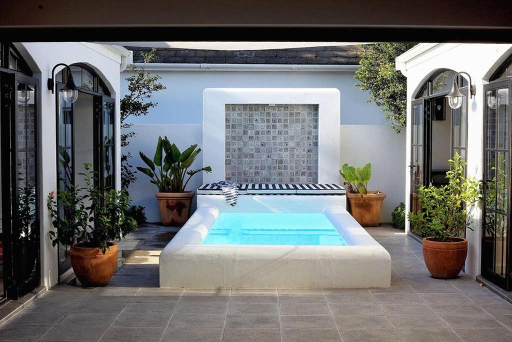 Eastcliff House | McFarlane Residence by Top Destinations Rentals