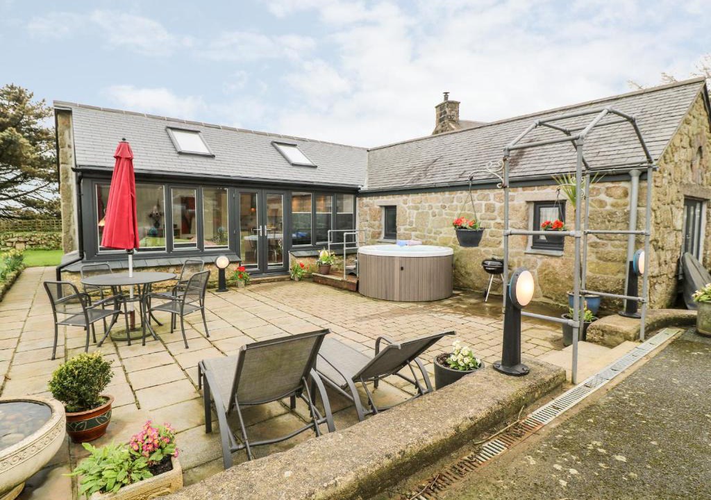 Lamorna House | Meadowside