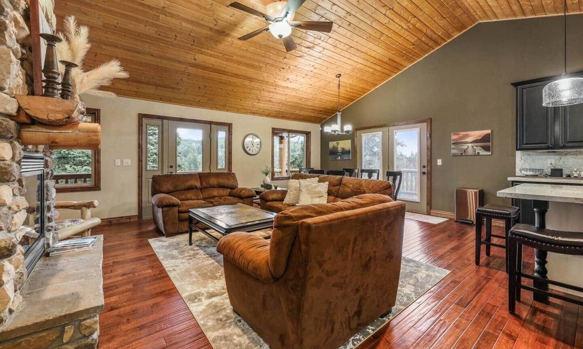 Tollgate Canyon House | Meandering Moose Above Park City