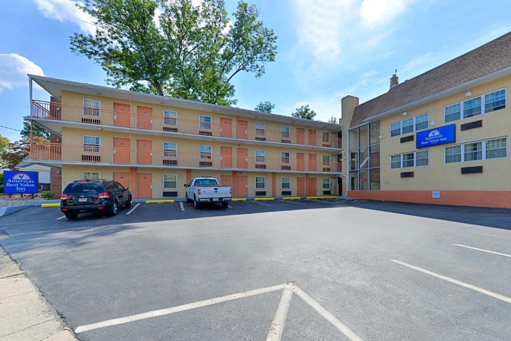 Moylan Hotel | Media Inn & Suites