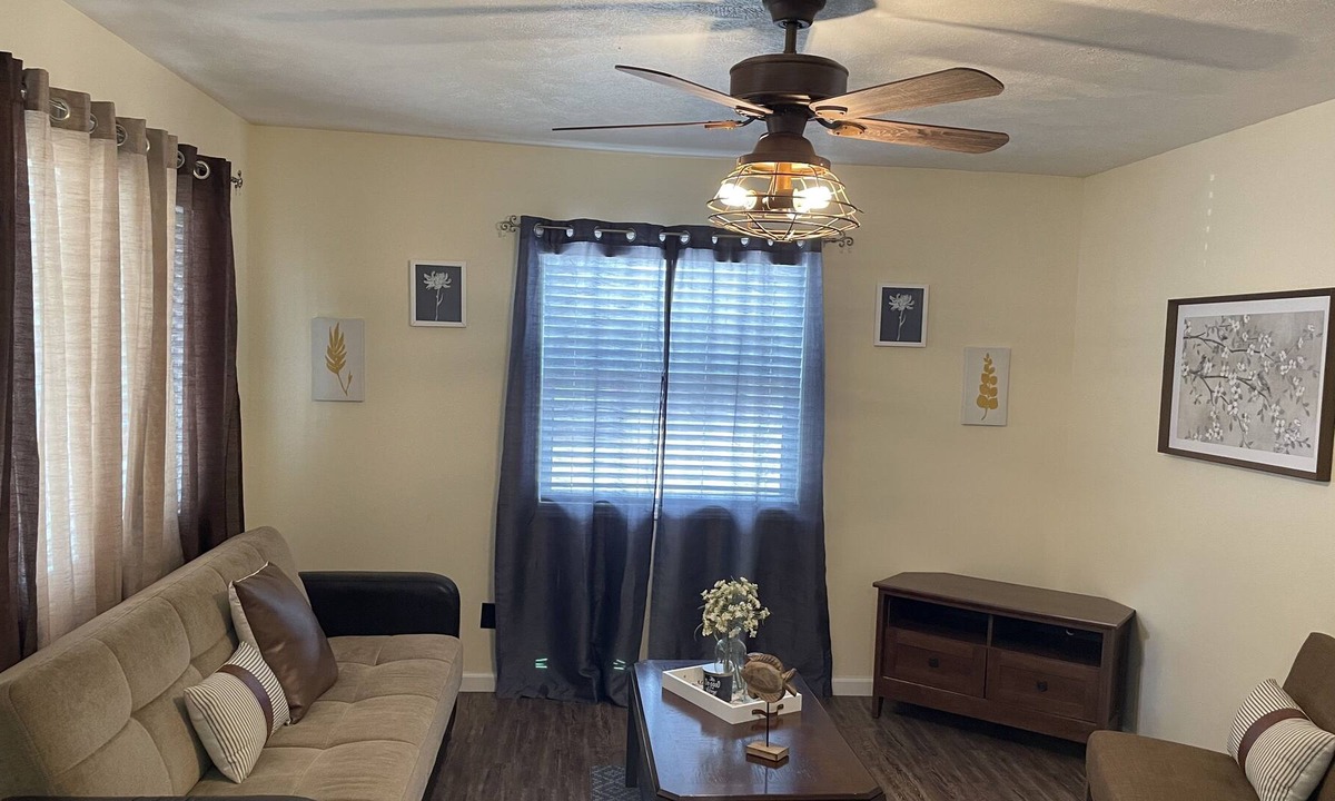 Springfield Apartment | Medical District Area. Very close to the Downtown.