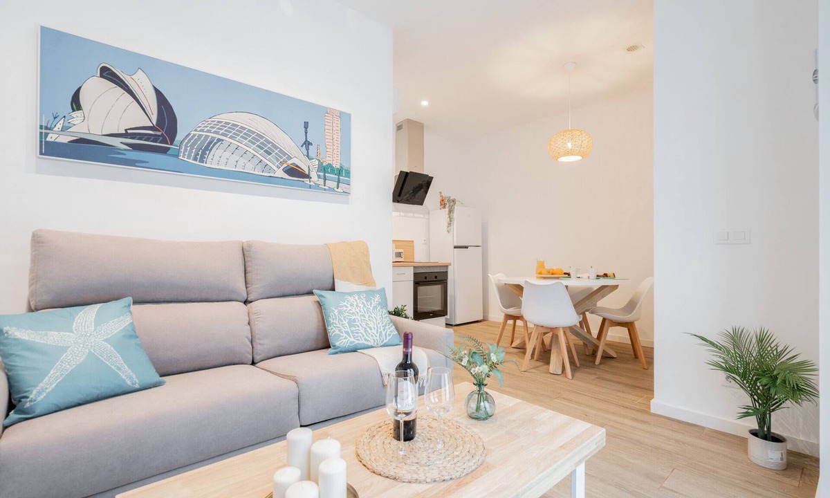 Camins al Grau Apartment | Mediterraneum. Flat E by Host Valencia