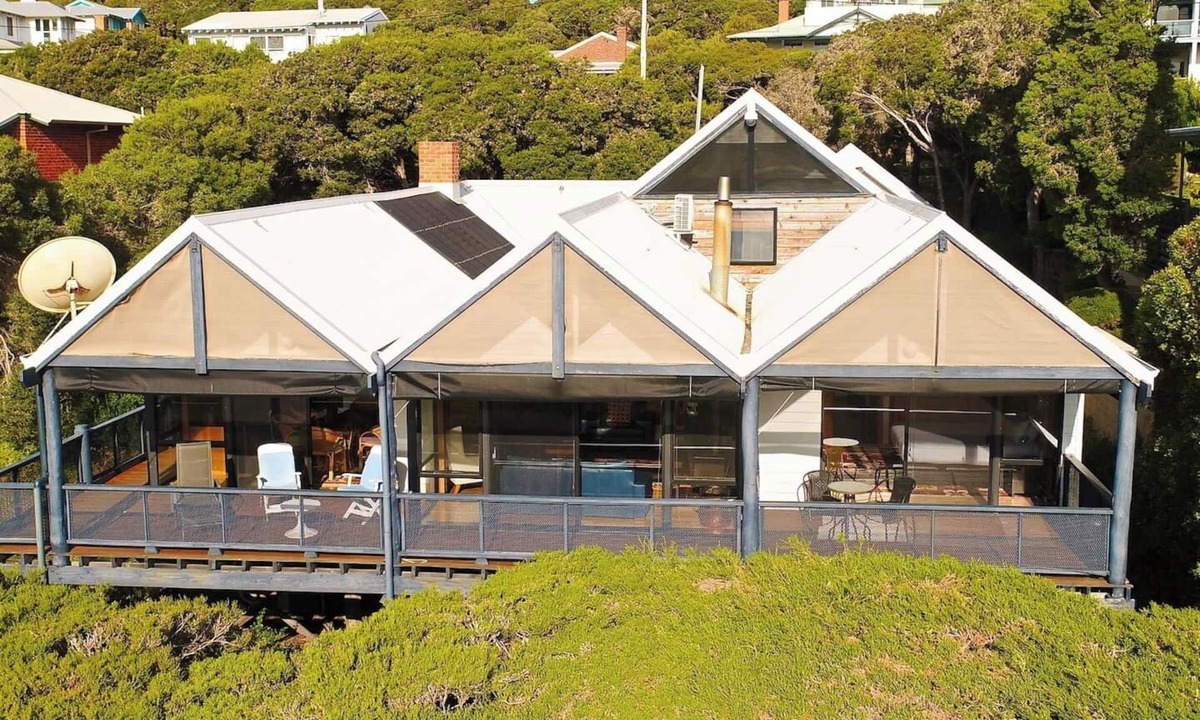 Yallingup House | Melaleuca Stunning Ocean Views and Coastal Comforts