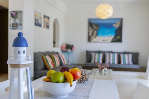 Protaras Villa | Melis Villa - Charming villa in Central Protaras
