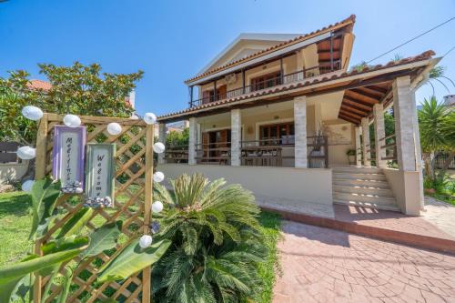 Razata Villa | Melitini's Villa