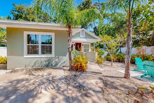 Bayou Oaks House | Mellow Memories