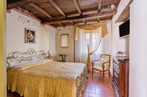 Molazzana Apartment | Melograni 7