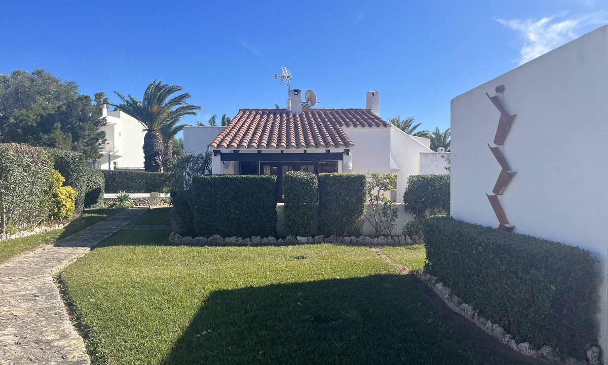 Son Xoriguer House | Menorcan house for families in front of the beach with WIFI and air conditioning