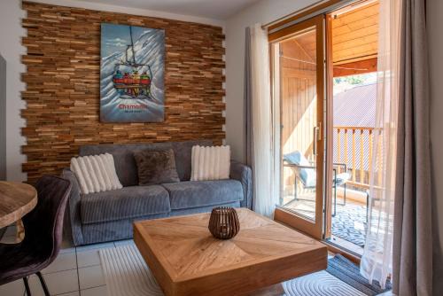 Menthon-Saint-Bernard Apartment | Menthon-saint-Bernard & Lake Annecy - ImmoConciergerie