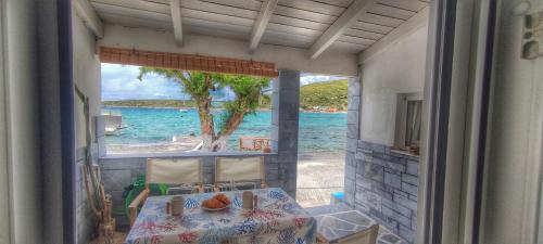 Poseidonio House | Merabello Beach House