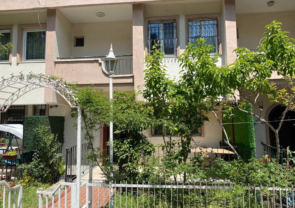 Besevler Mahallesi Villa | MERCAN VİLLA