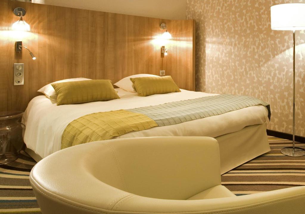 Saint-Serge Hotel | Mercure Angers Centre de Congrès