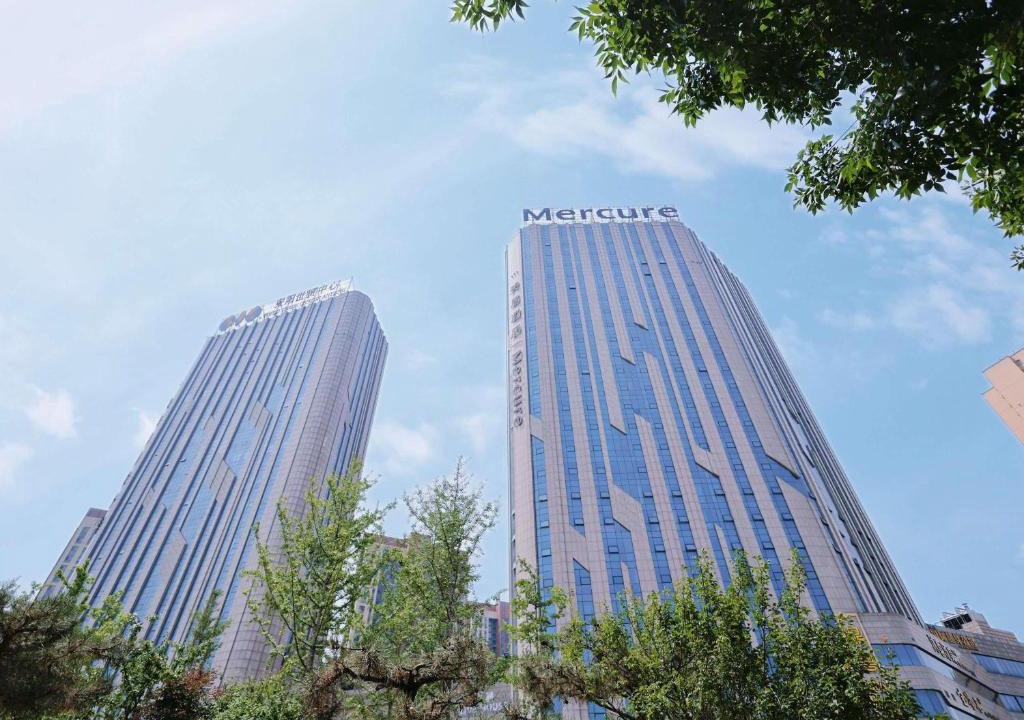 Wenfeng District Hotel | Mercure Anyang Downtown