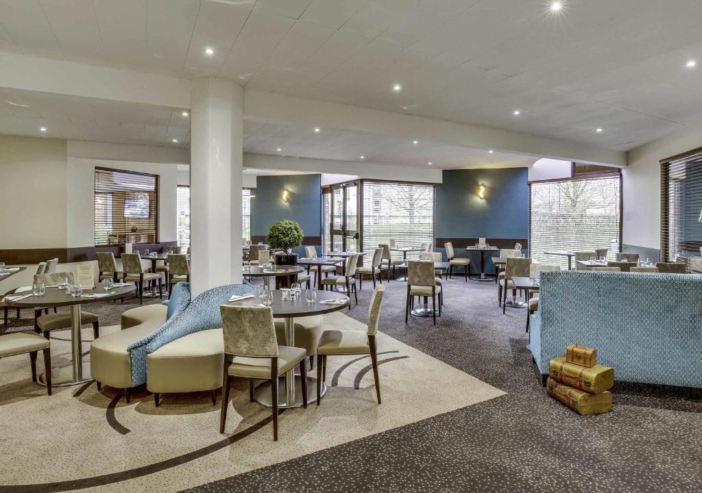 Maurepas Hotel | Mercure Maurepas Saint Quentin