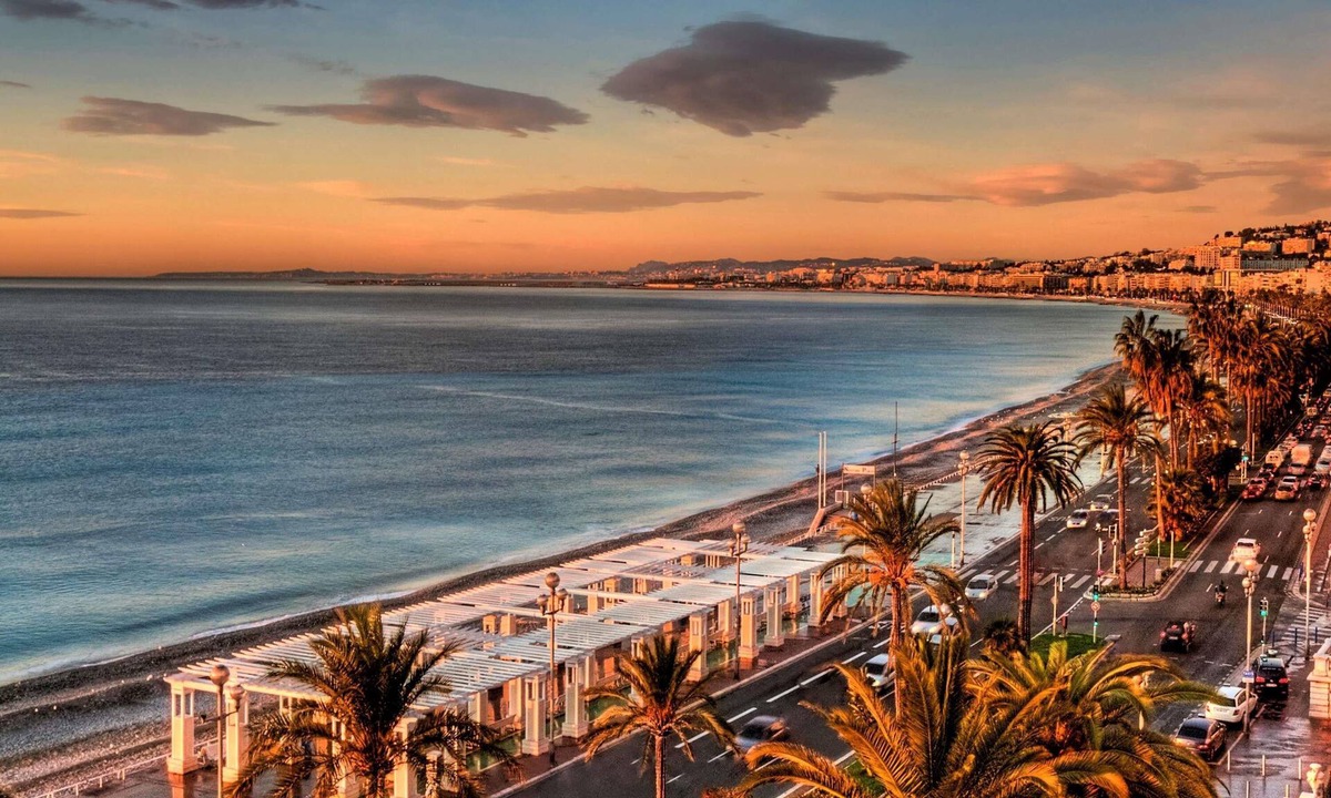 Carre d'Or Hotel | Mercure Nice Promenade Des Anglais