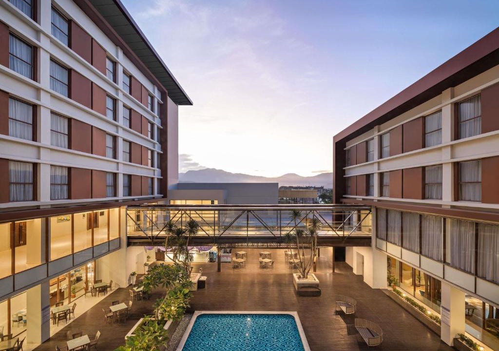 Padang Hotel | Mercure Padang