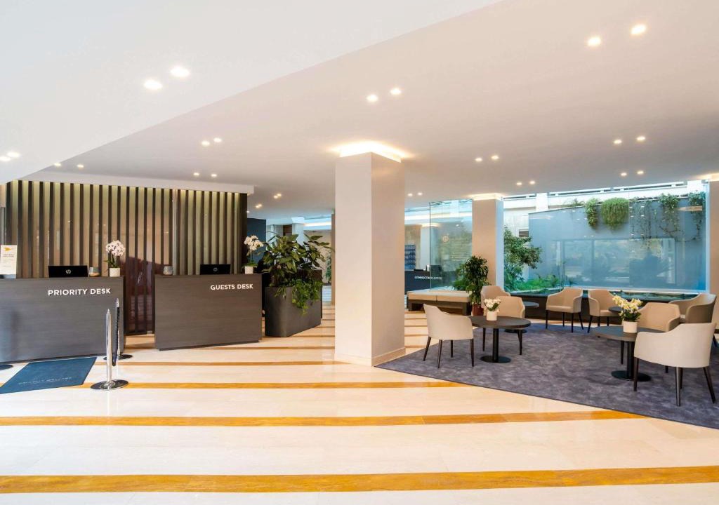 Zona XXVIII Tor de' Cenci Hotel | Mercure Roma West