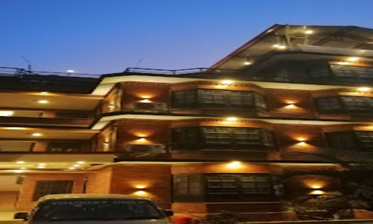 Kathmandu Hotel | MeroStay 218 HK HE