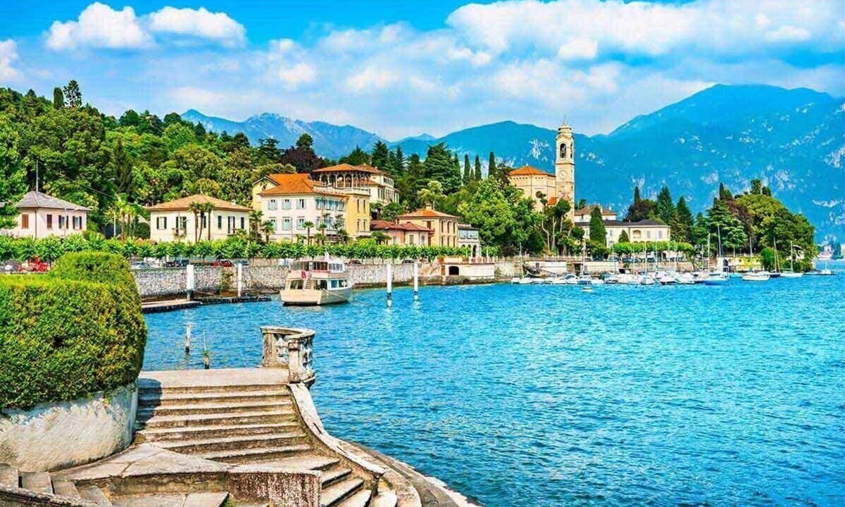 Lenno Villa | Mesmerizing Lake views from your air conditioned Tremezzo villa