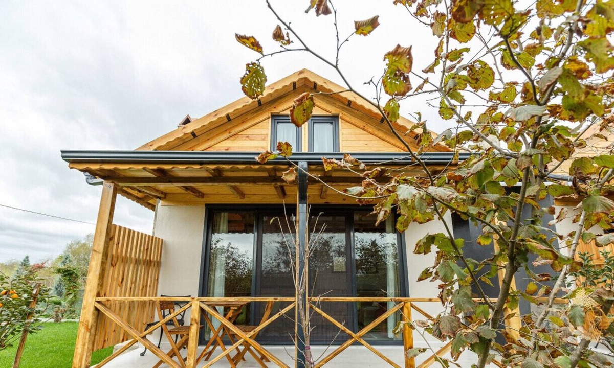 Sile House | Mesmerizing Tiny House On Riverside in Agva