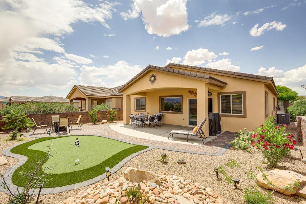Mesquite House | Mesquite Vacation Rental - Close to Golf Courses!