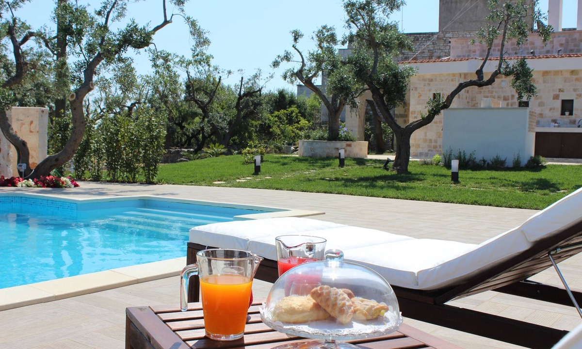 Santa Teresa Villa | MEST PEPP