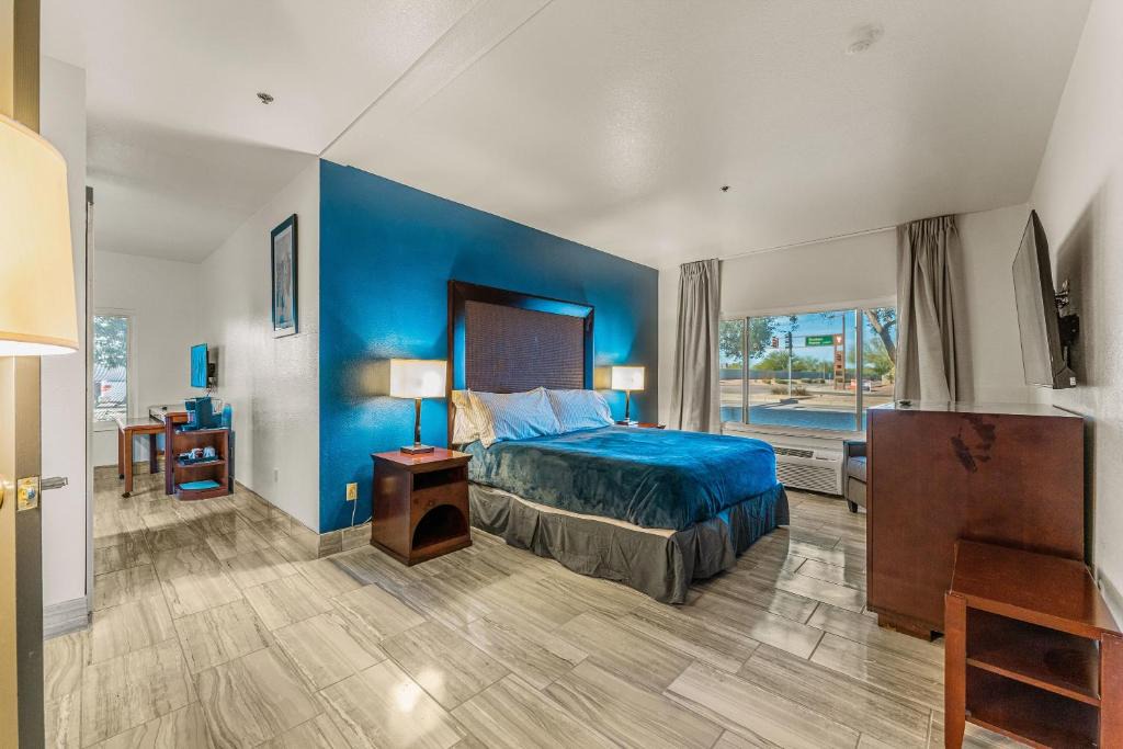 Tempe Apartment | Metro Tempe Extended Stay - Corner Studio