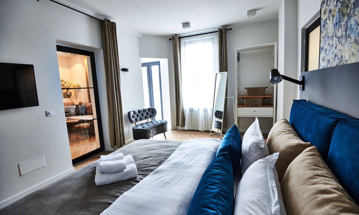 Bucharest City-Centre Apartment | Metropole Apartments Royal Residence