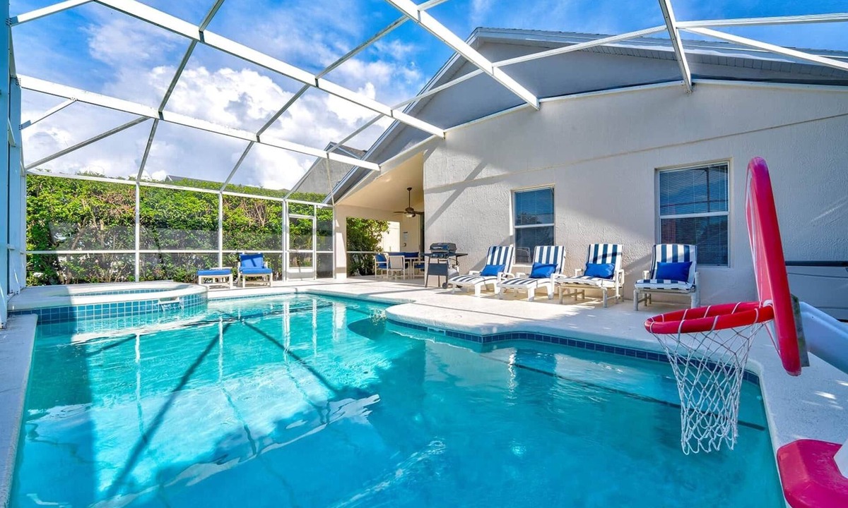 Highlands Reserve House | Mickey and Mulligans