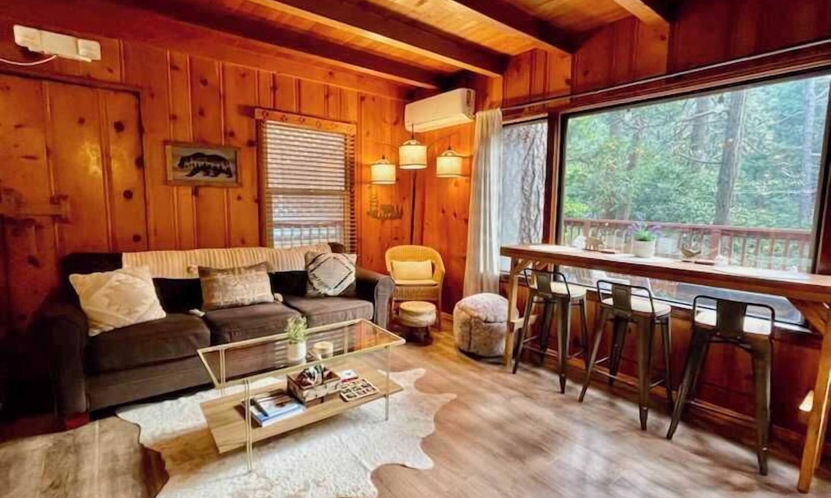 Crestline House | Micro Cabin | 1Bed + Loft