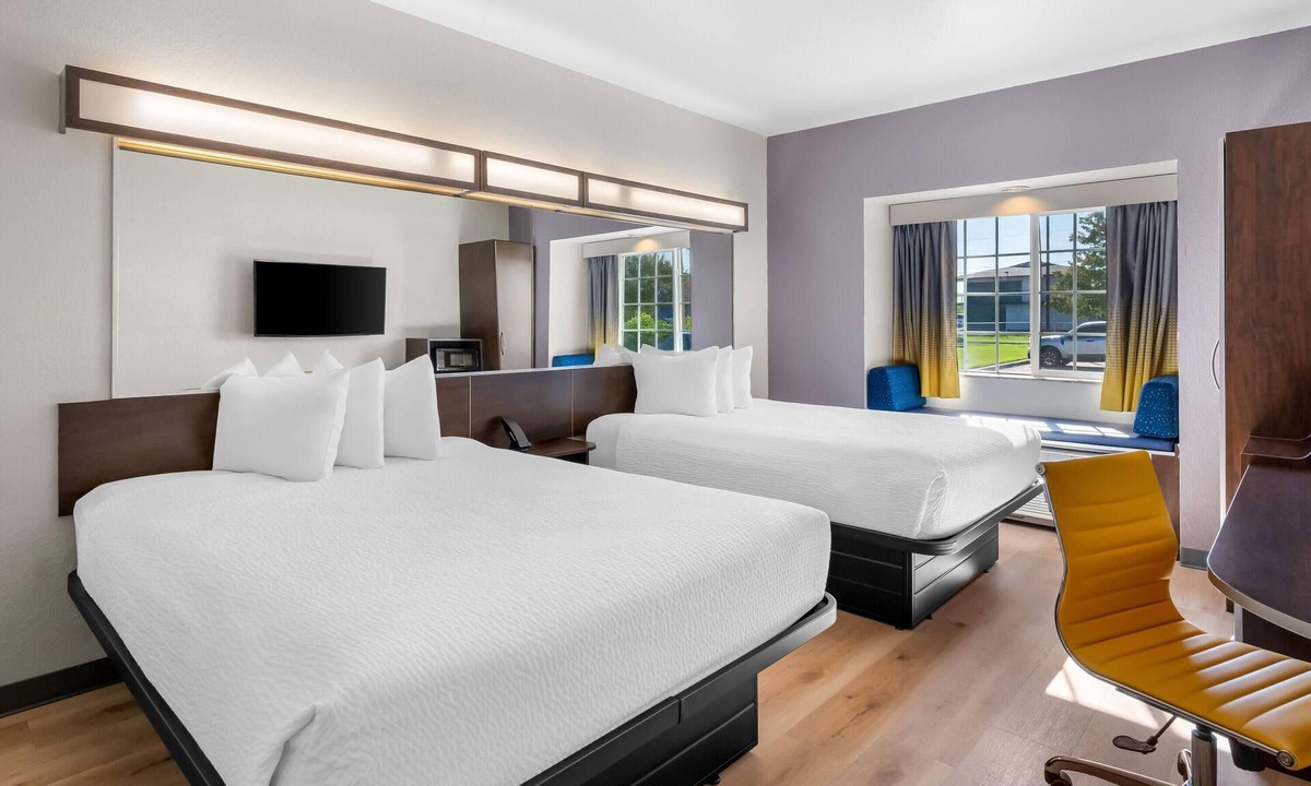 Conway Hotel | Microtel Inn & Suites by Wyndham Conway